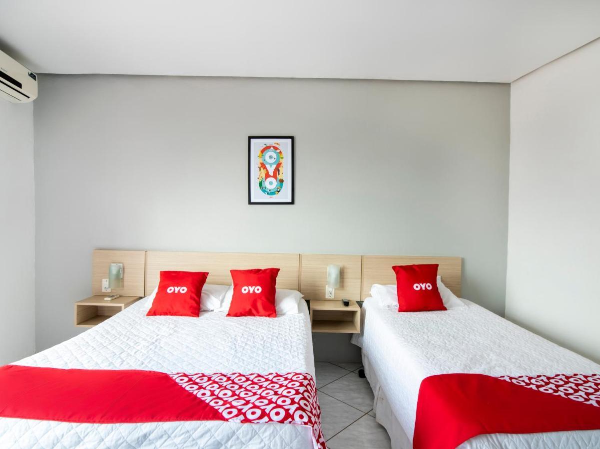 Oyo Portal Torres Hotel Пасо ди Торес Екстериор снимка