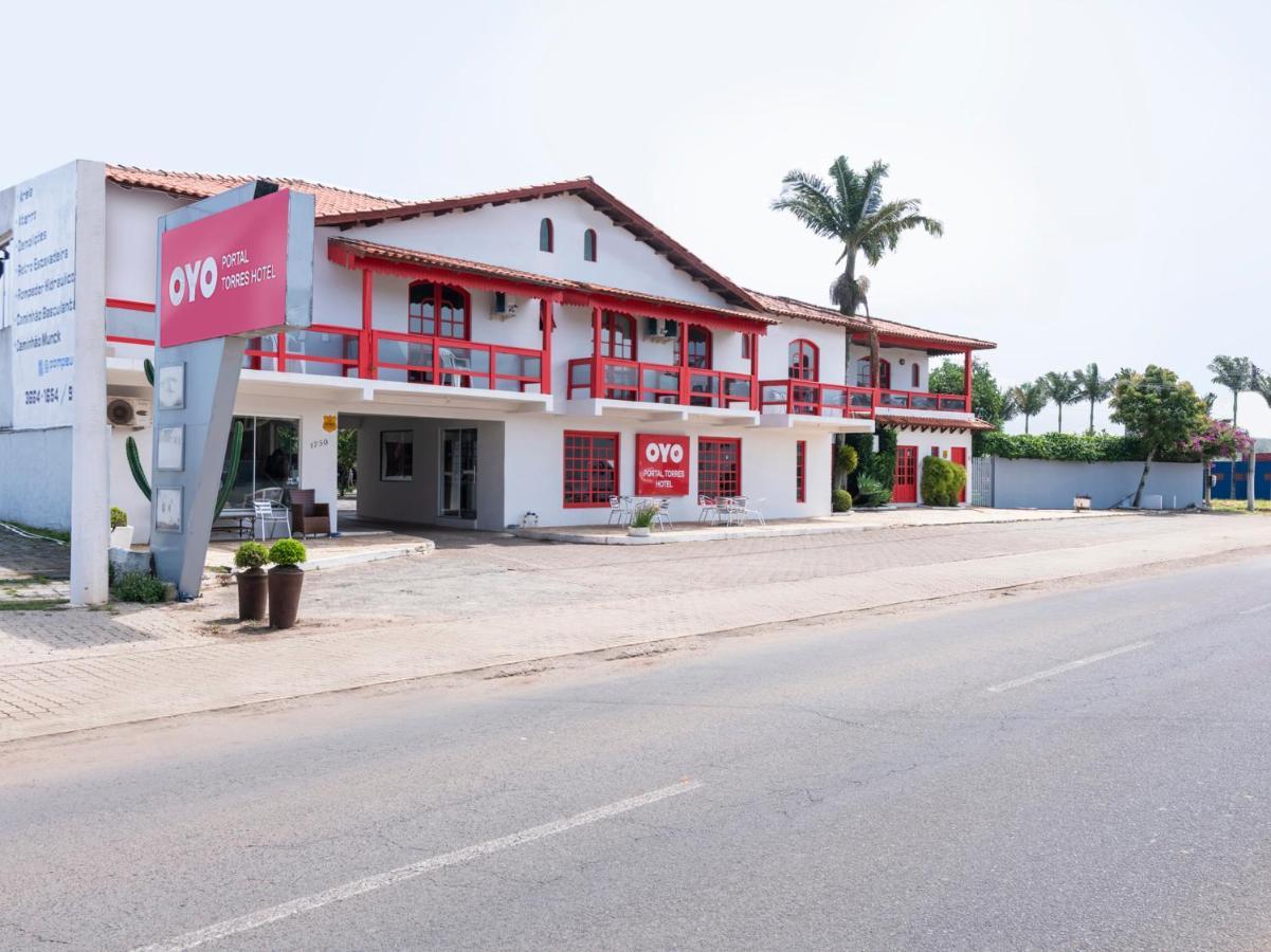 Oyo Portal Torres Hotel Пасо ди Торес Екстериор снимка